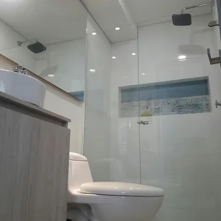Apartamento 4 Personas En El Laguito * Cartagena